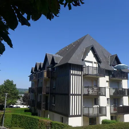 Apartment Le Vieux Pressoir By Interhome