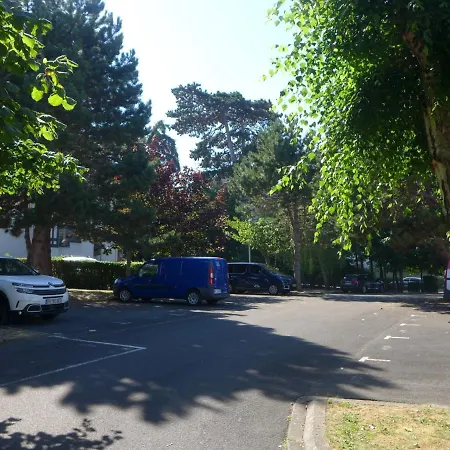 Le Vieux Pressoir By Interhome Villers-sur-Mer